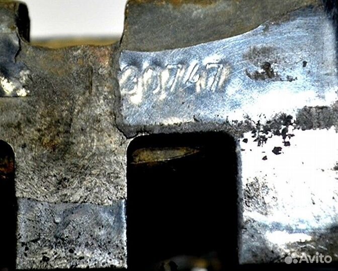 Кронштейн крепления крыла переднего моста, левый s