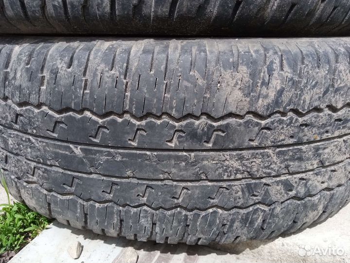 Bridgestone Dueler A/T 693 III 265/65 R17