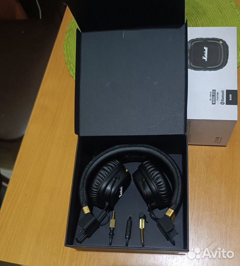 Беспроводные наушники marshall major 2