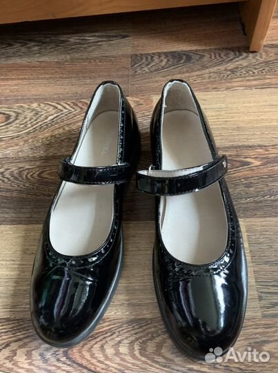 Туфли для девочки 37,5 раз
