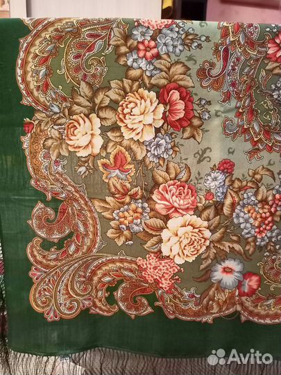 Платок Павлово-Посадский 125*125 см