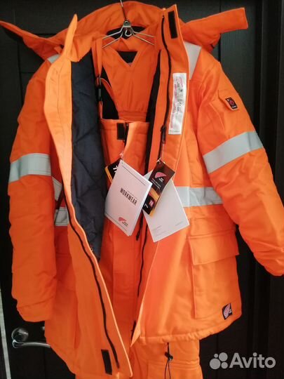 Костюм зимний