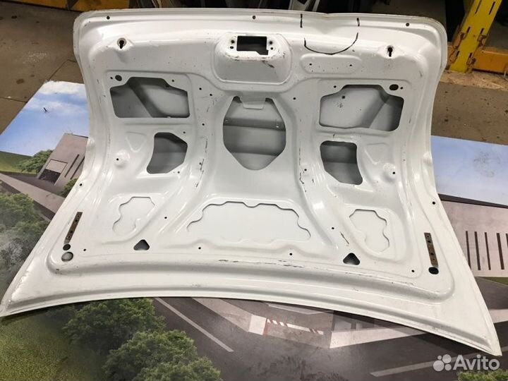 Крышка багажника Лада Гранта