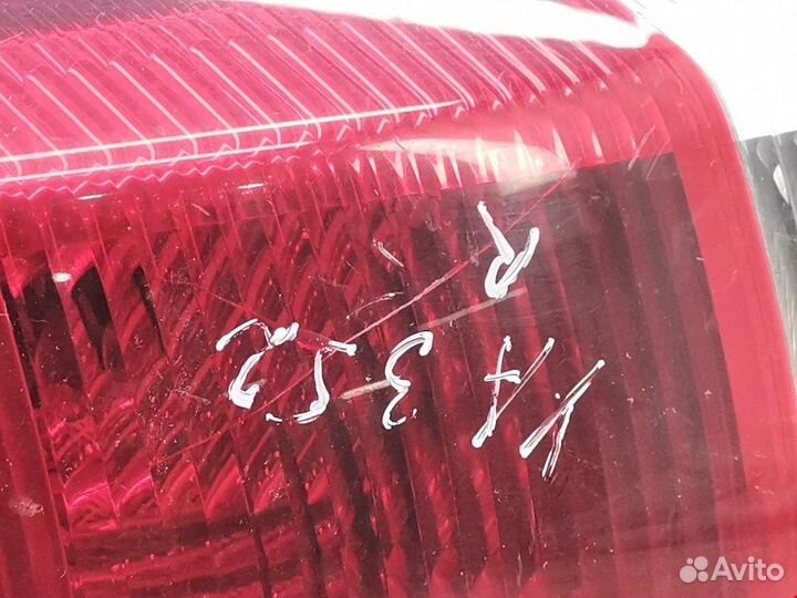 Фонарь задний для Opel Meriva A 93184713