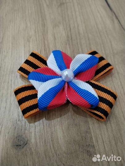 Брошь ручной работы на 9 мая