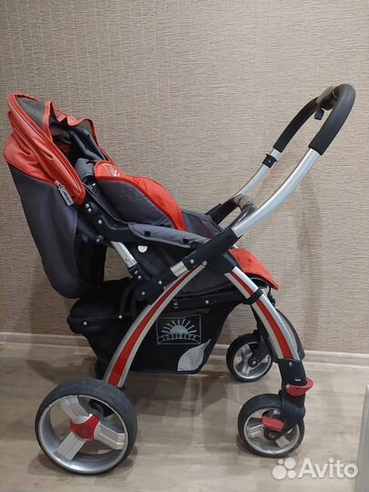 Детская коляска