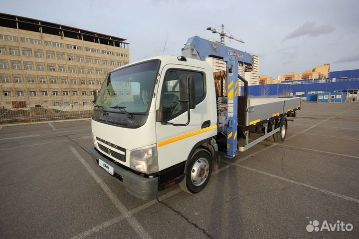 Mitsubishi Fuso Canter с КМУ, 2013