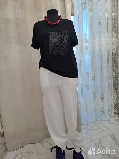 Костюм женский белый оверсайз размер 46-48