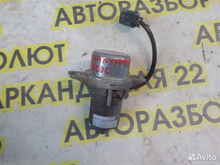 Насос вакуумный Chevrolet Aveo (T300) 2011