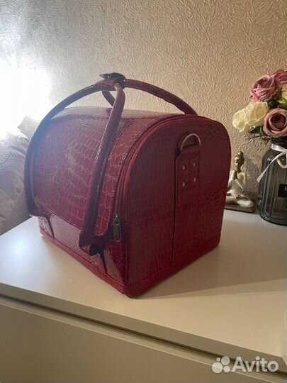 Чемодан/кейс для косметики