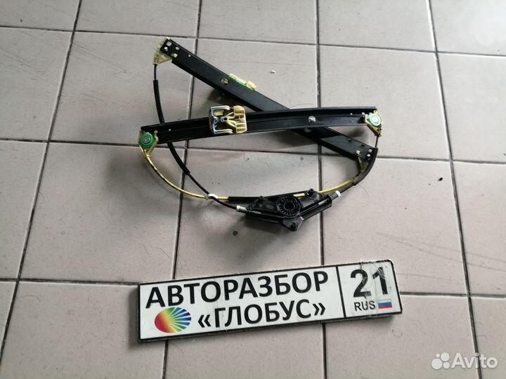 Стеклоподъемник передний правый Skoda Octavia A7