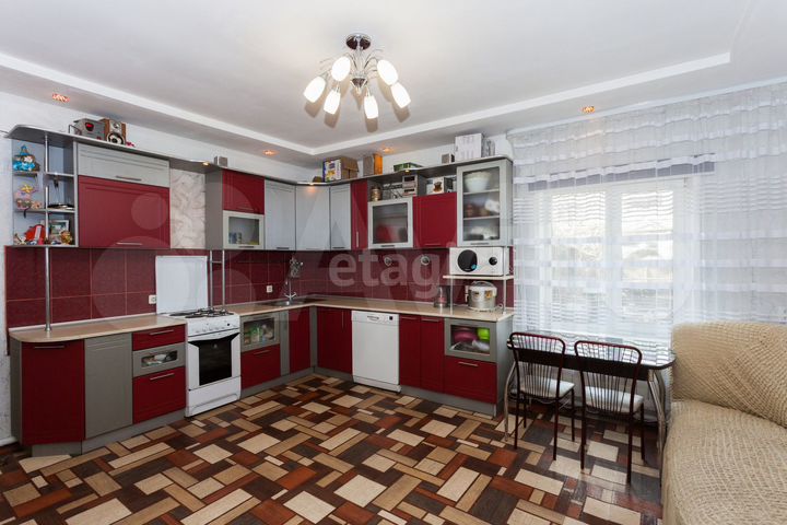 Дом 126,2 м² на участке 6 сот.