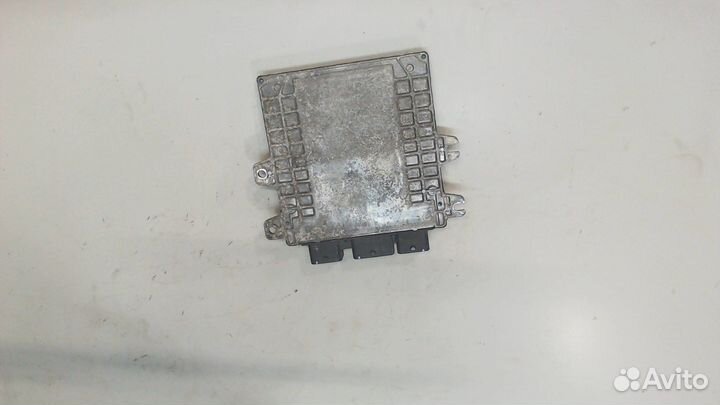 Блок управления двигателем Nissan Rogue, 2010