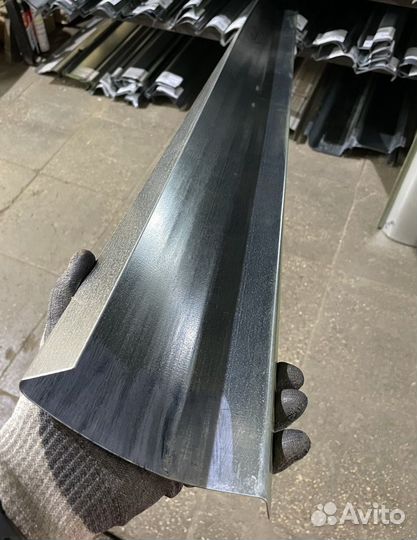 Порог правый Toyota Yaris, Toyota Vitz (Platz) 199