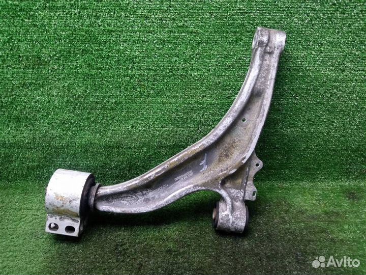 Рычаг передний правый Opel Astra J (2010-2016)