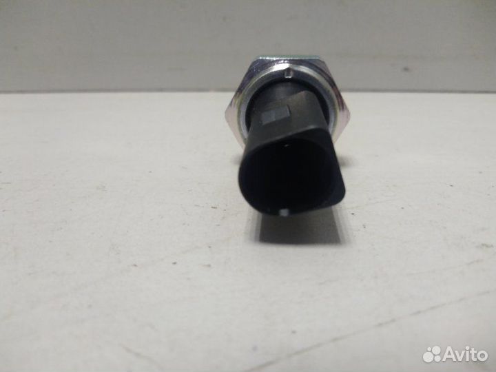 Датчик давления масла Volkswagen Golf Iv/Bora