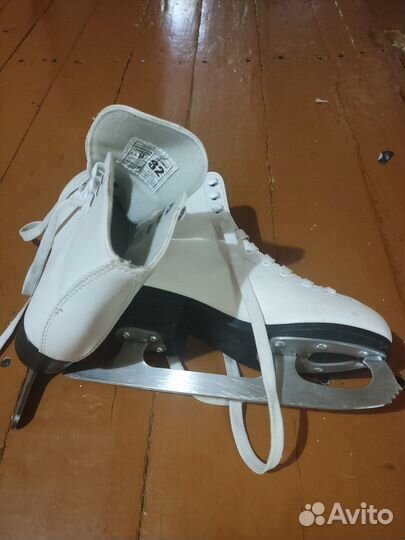 Коньки фигурные детские 32 р