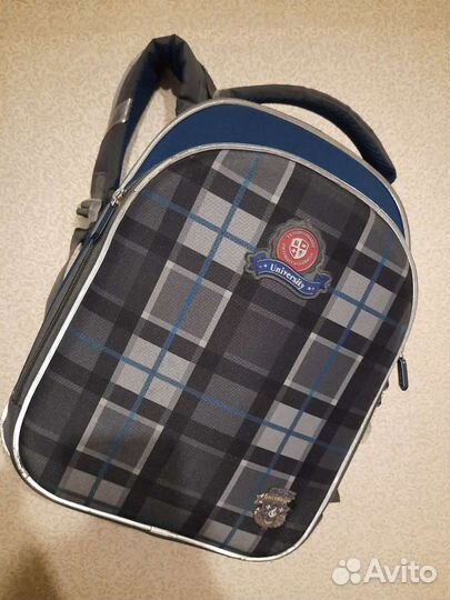 Школьный портфель