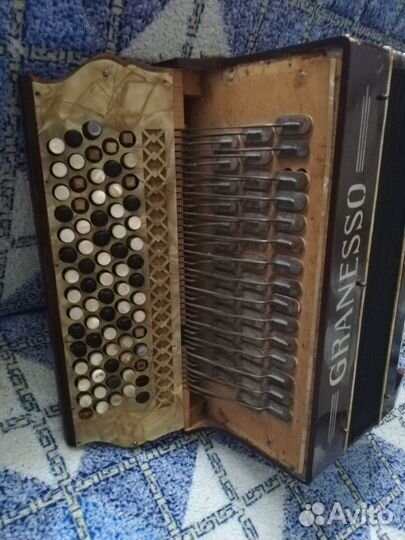 Итальянский баян granesso