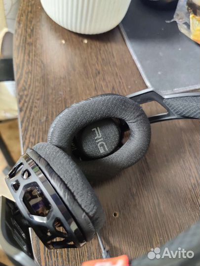 Игровые наушники Plantronics RIG300