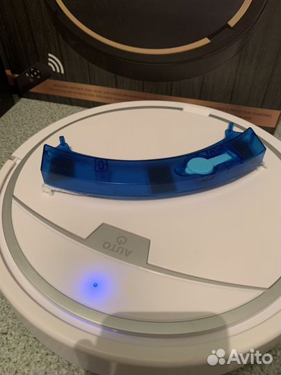 Робот пылесос с влажной уборкой моющий