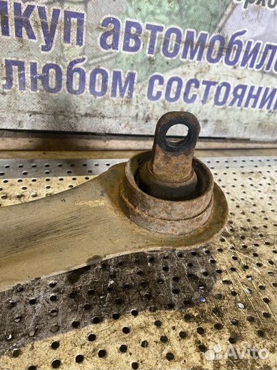 Рычаг задний правый Hyundai Elantra