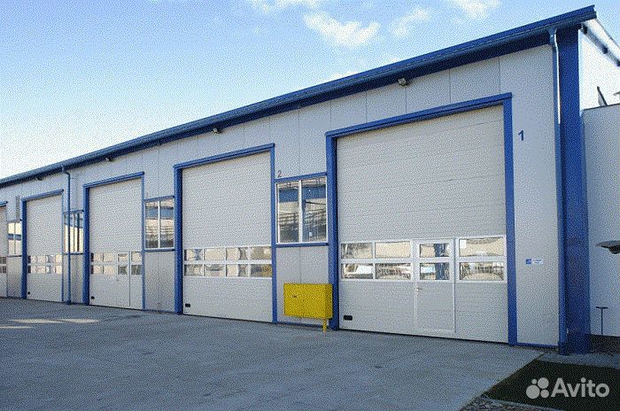 Секционные промышленные ворота 3500х3000 мм