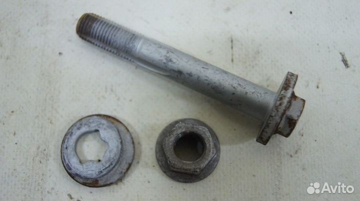 Болт, гайка и шайба регулировки развала зад. подвески BMW 320i F30