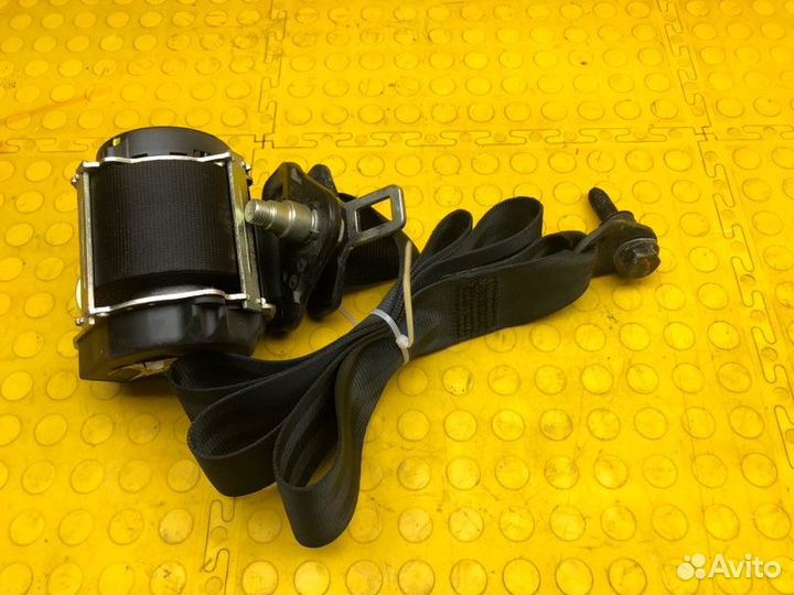 Ремень безопасности передний правый Renault Logan