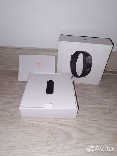 Часы xiaomi mi band 2