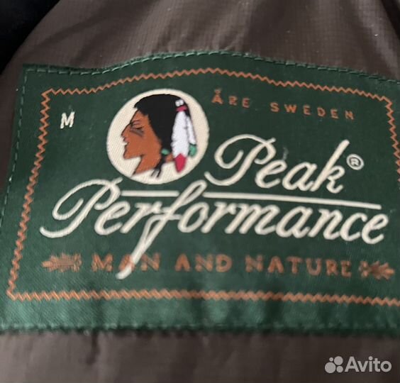 Жилетка женская Peak Performance