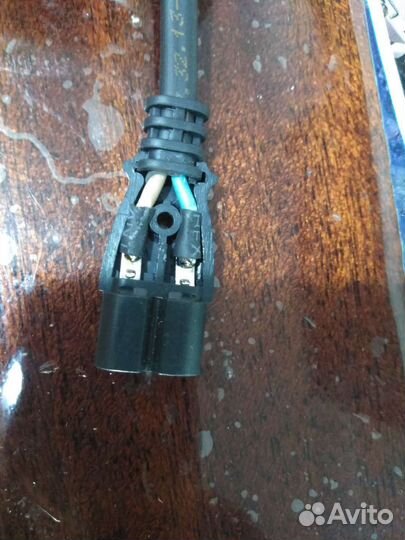 Шнур питания 220v