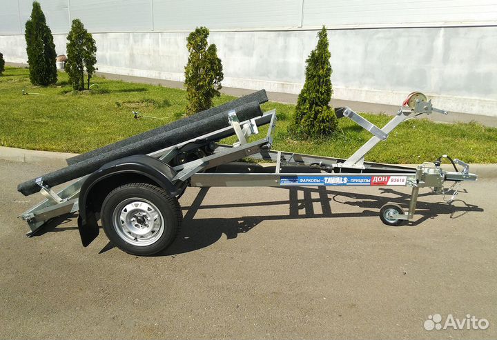 Лодочный прицеп 