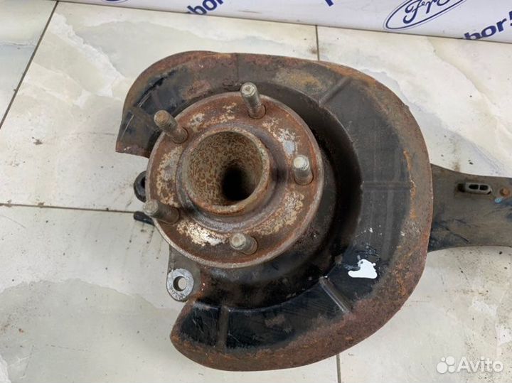 Рычаг продольный задний левый Ford Focus 3 CB8