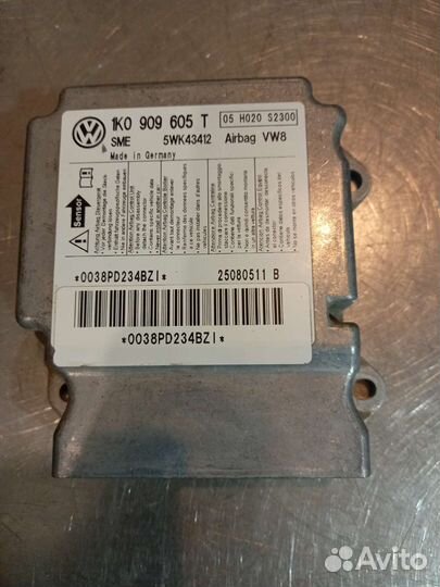 Блок подушек безопасности VW Jetta 5