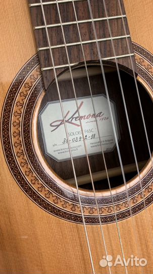 Классическая гитара Kremona F65C с чехлом