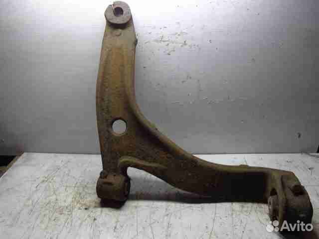 Рычаг передний правый нижний Volkswagen T5 T5