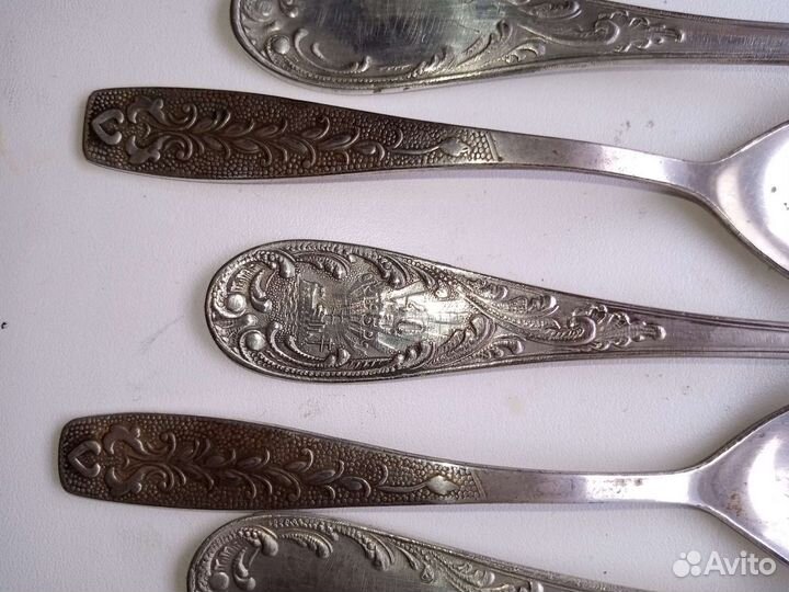 Ложки 40 лет октября