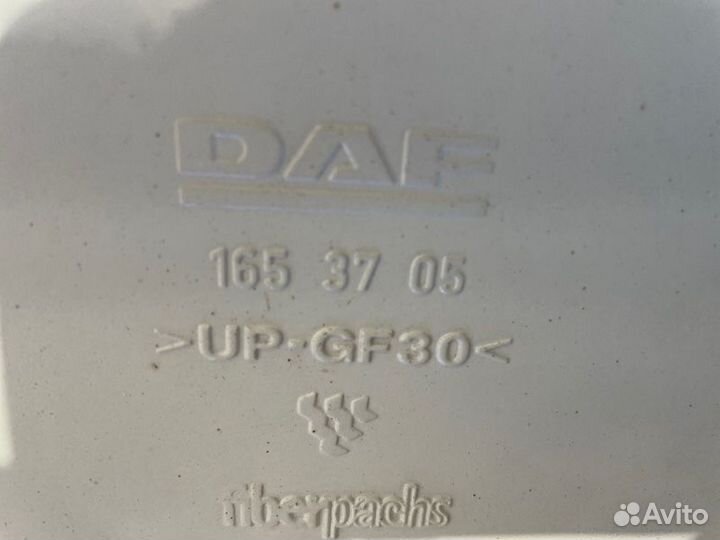 Спойлер верхний левый Daf Xf 105 MX 2009