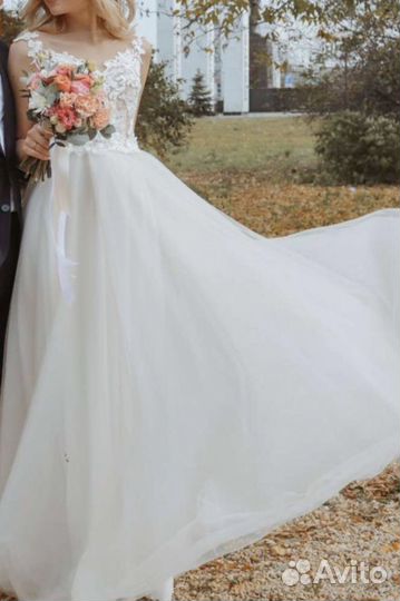 Свадебное платье