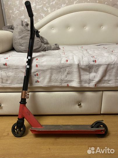 Трюковой самокат