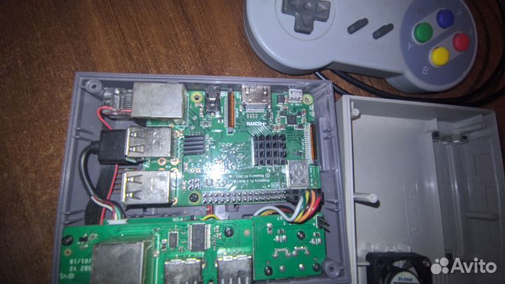 Raspberry Pi 3B в корпусе nespi. Ретро эмулятор