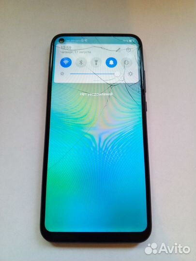 Продаю смартфон huawei P40 Lite E
