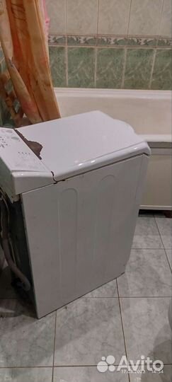 Стиральная машина с вертикальной загрузкой