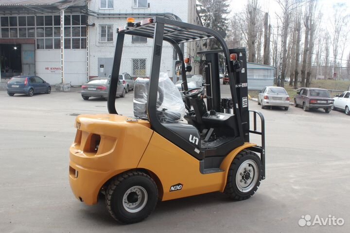 Вилочный погрузчик UN Forklift FG30, 2024
