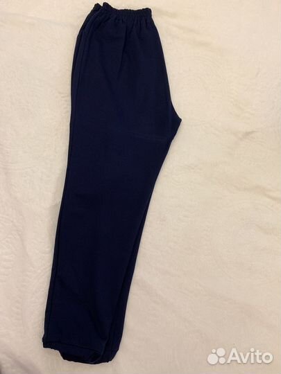 Спортивный костюм женский