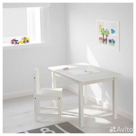 Детский стол со стулом IKEA