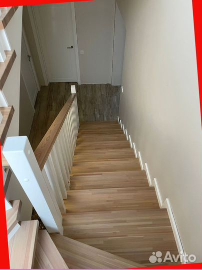 Отделка металлической лестницы деревом