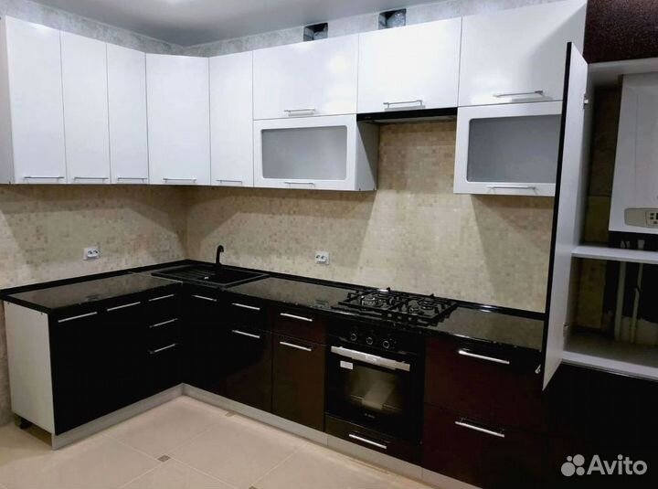 Кухня новая