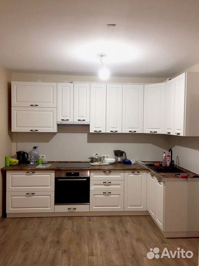 Кухонный гарнитур угловой